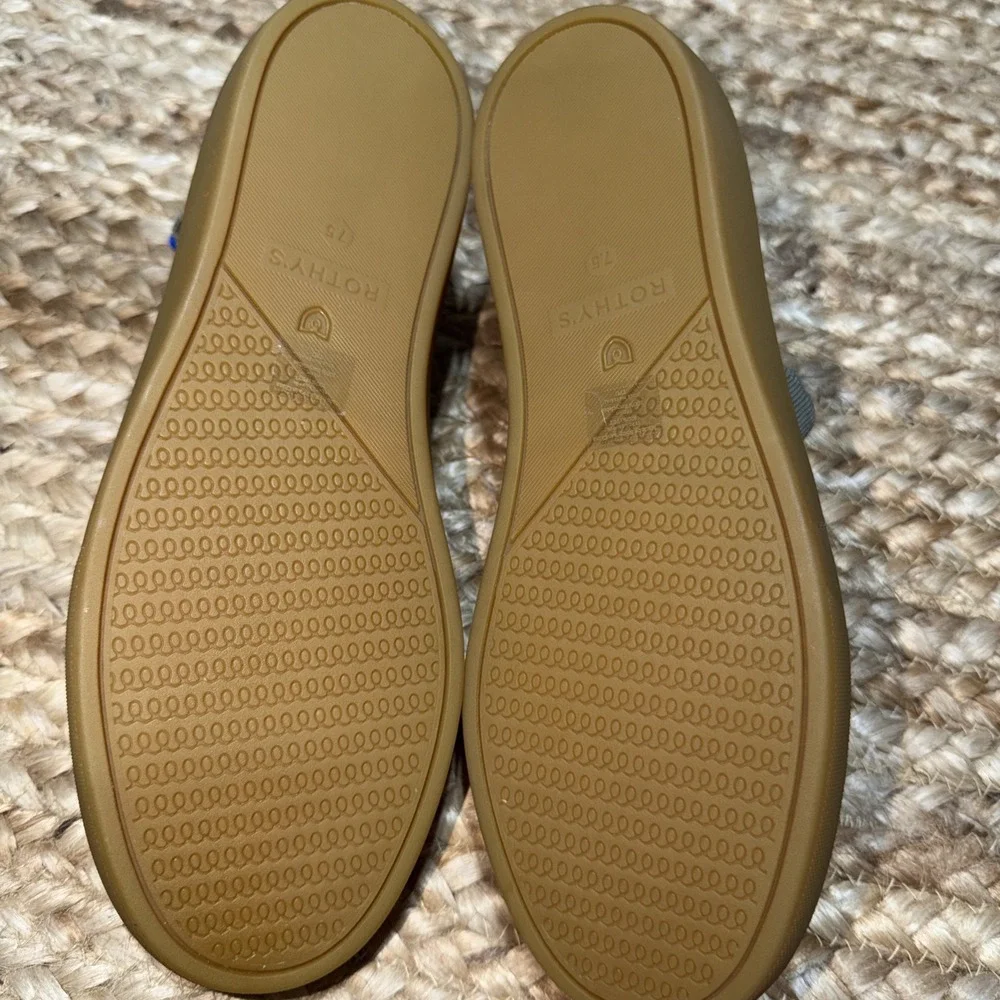 NEW Rothy's Boot Chelsea Light Tan Sage Women's Shoes Flats Slip Ons Size 7.5